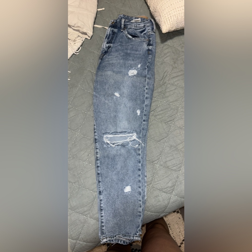 H&M mom jeans